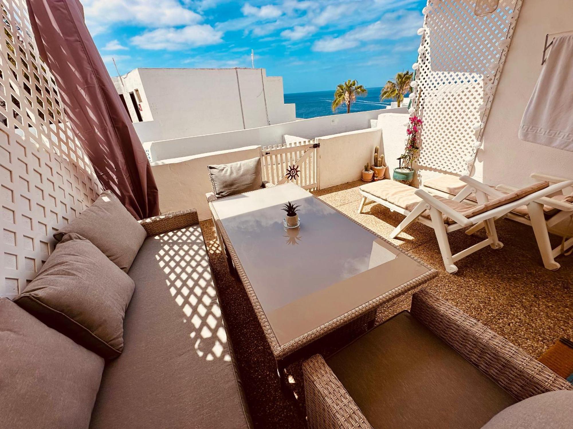 Suite Infinity Ocean - Sea View Puerto del Carmen  Exterior photo